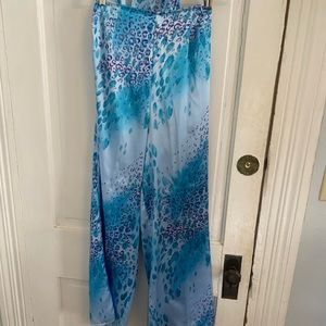 EUC Victoria’s Secret halter style two piece pajama set
